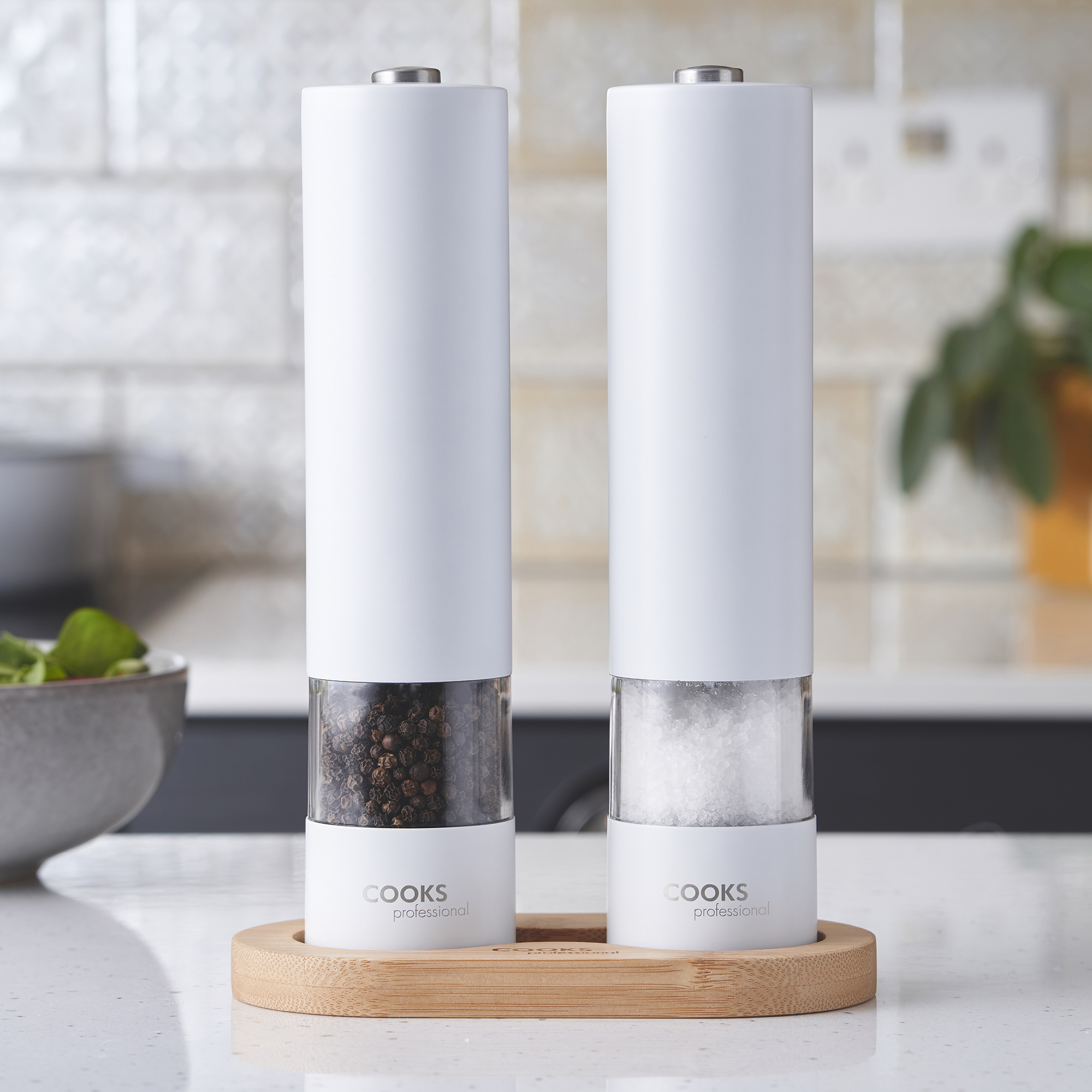 Electric salt and pepper sales